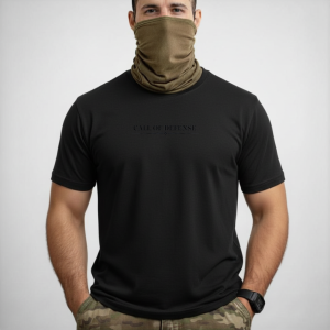 T-shirt CallOfDefense Apparel disponible en plusieurs coloris et tailles.